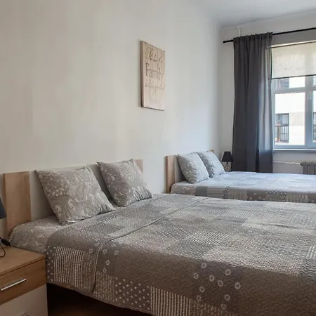 Friends And Family Vacation Apartment