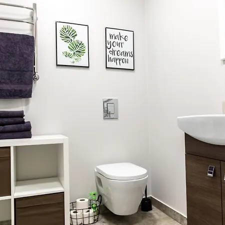 Friends And Family Vacation * Ρίγα