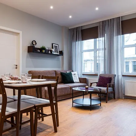 公寓 Friends And Family Vacation 里加