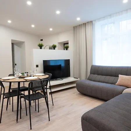 Friends And Family Vacation