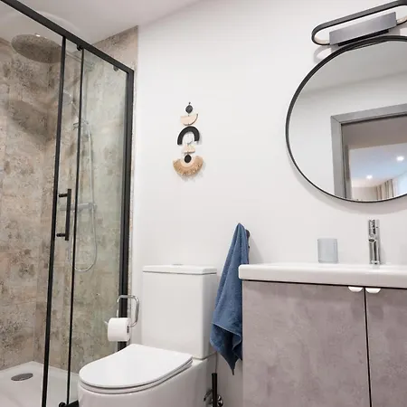 Friends And Family Vacation Apartment