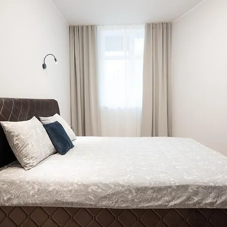 Friends And Family Vacation *