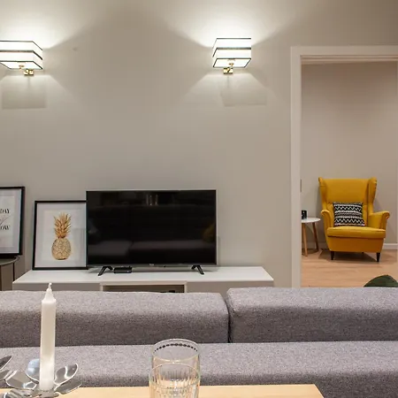 Friends And Family Vacation Apartment