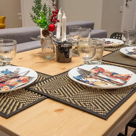 Friends And Family Vacation Apartment *