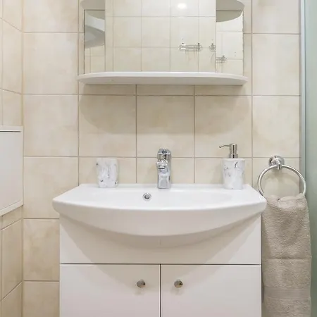 Friends And Family Vacation *