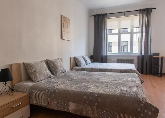 Friends And Family Vacation *