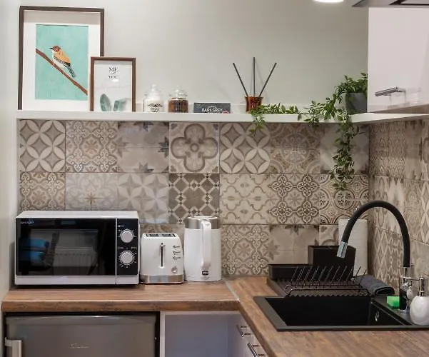 Friends And Family Vacation