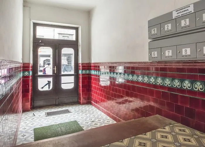 Friends And Family Vacation * Riga