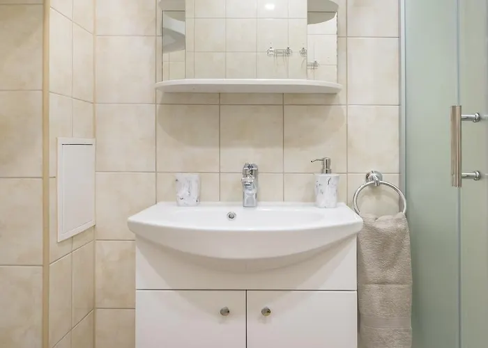 Friends And Family Vacation *